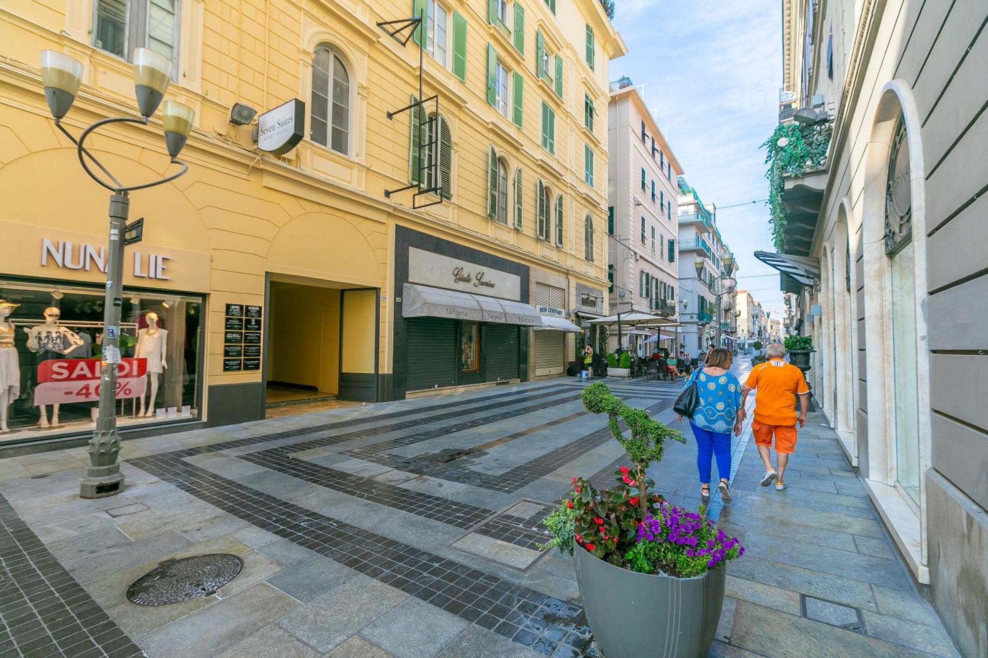 Seven Suites Apartments - Via Matteotti 178 Сан Ремо Екстериор снимка