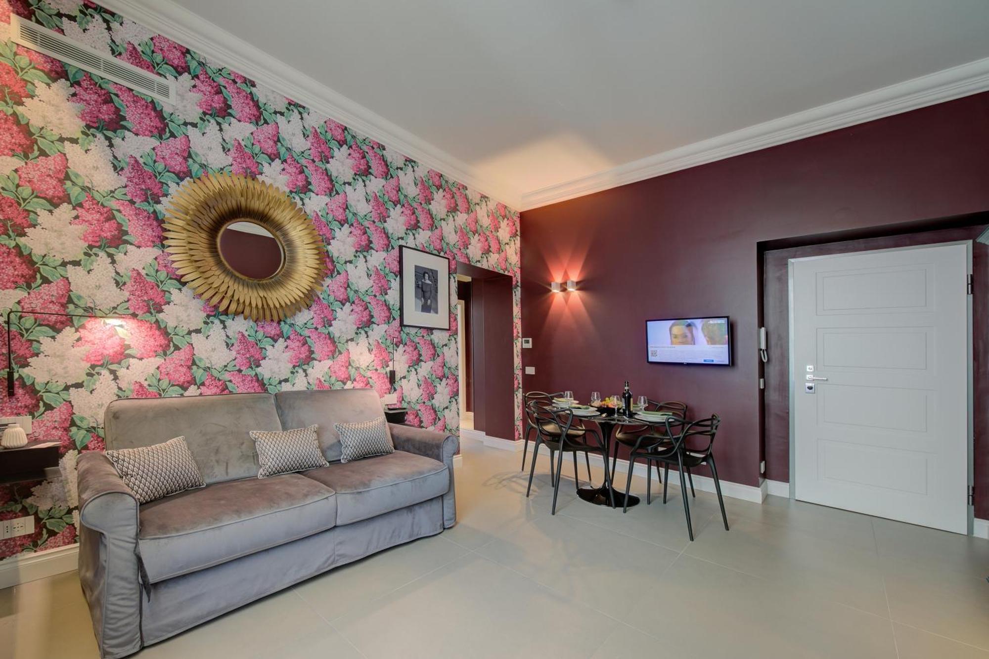 Seven Suites Apartments - Via Matteotti 178 Сан Ремо Екстериор снимка