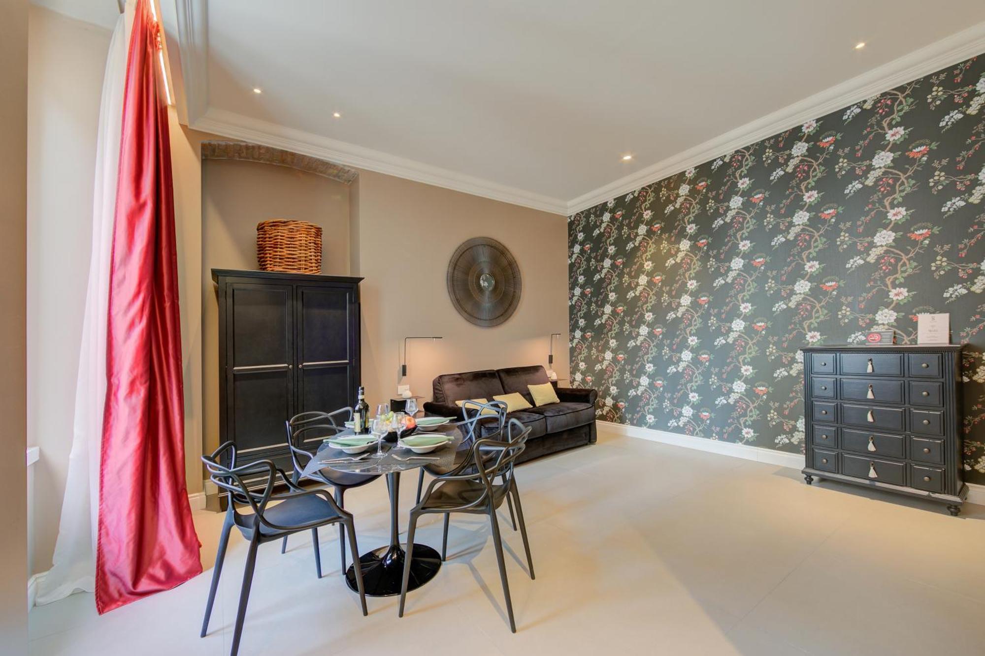 Seven Suites Apartments - Via Matteotti 178 Сан Ремо Екстериор снимка