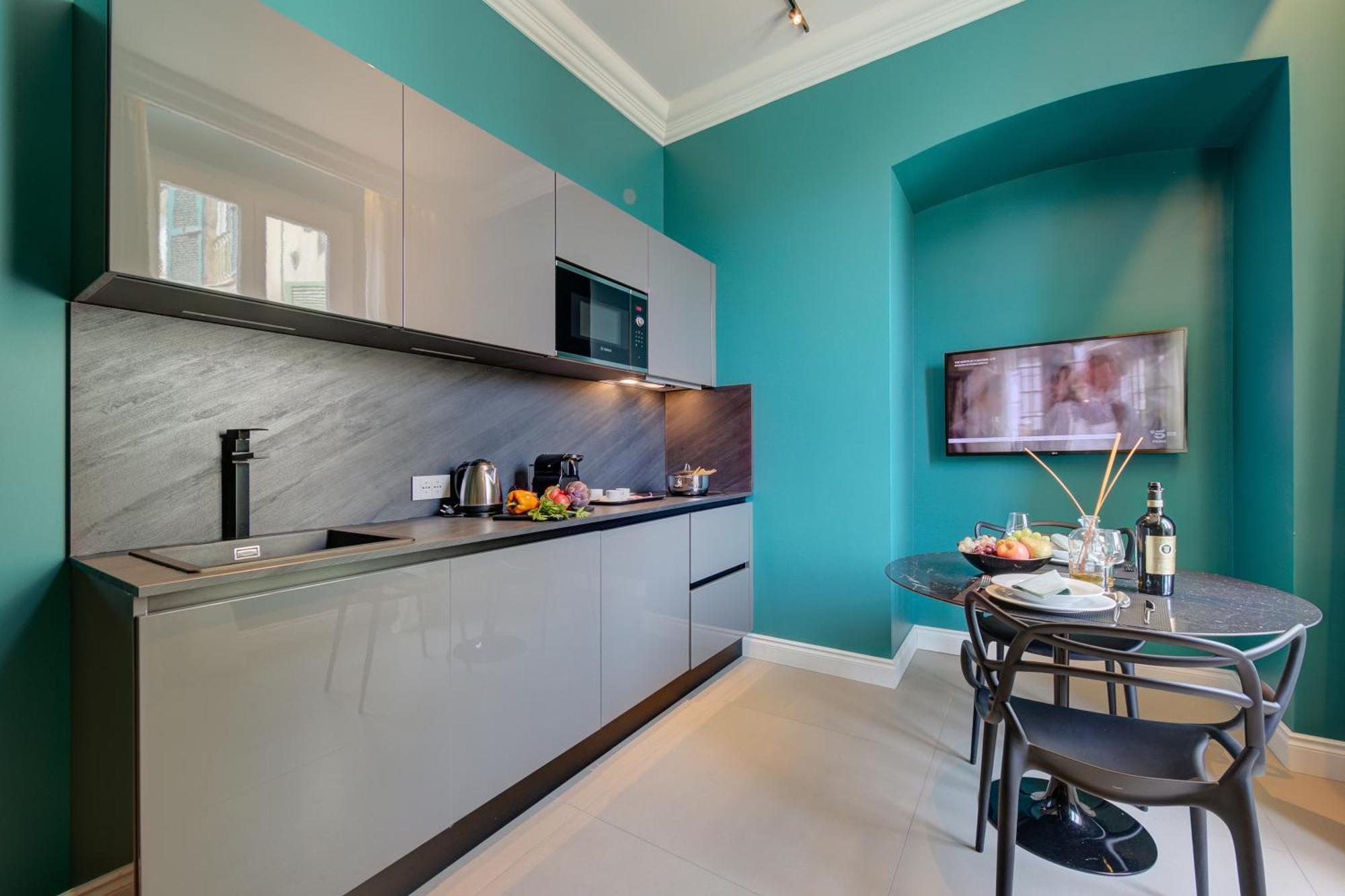 Seven Suites Apartments - Via Matteotti 178 Сан Ремо Екстериор снимка