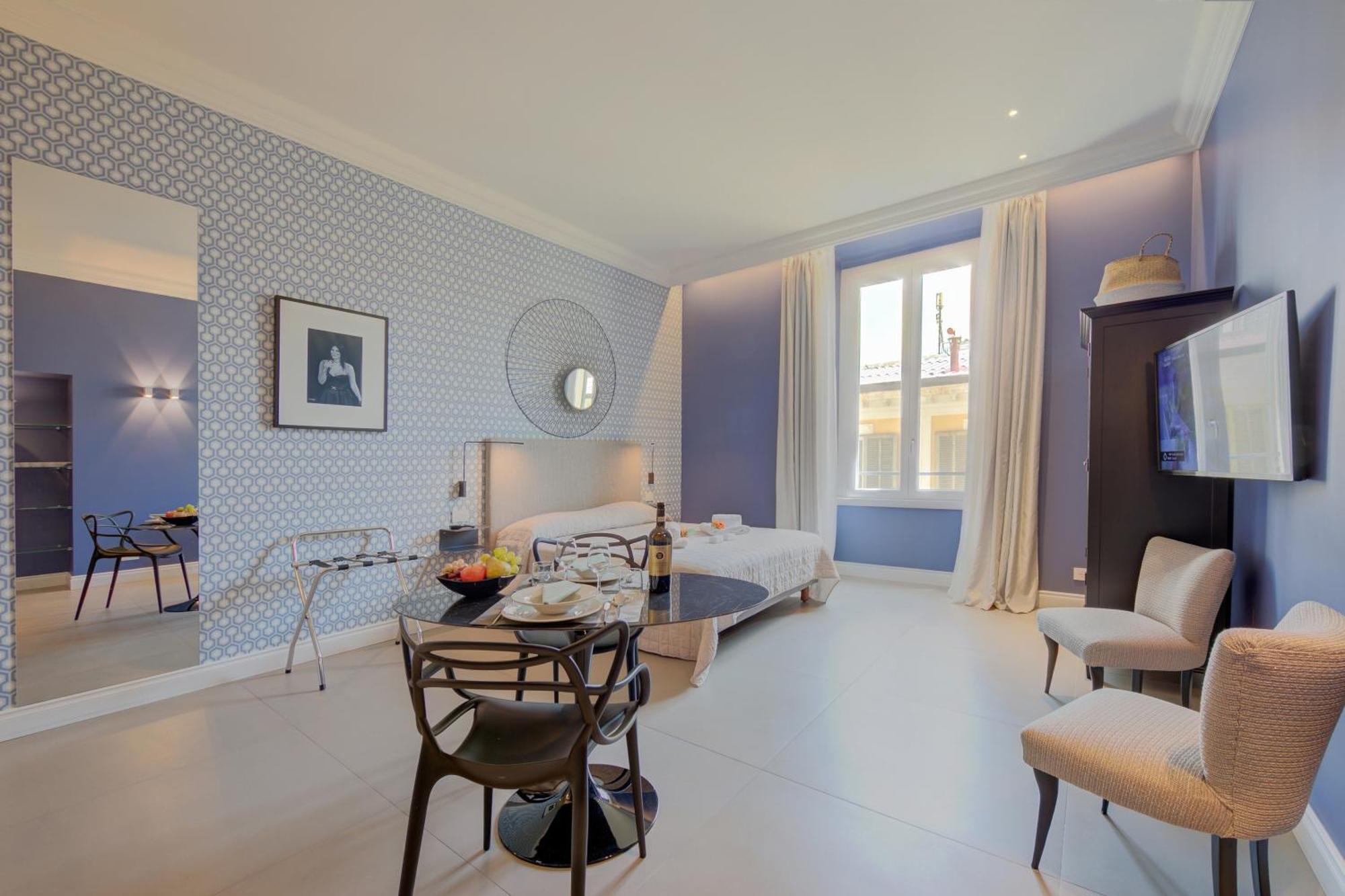 Seven Suites Apartments - Via Matteotti 178 Сан Ремо Екстериор снимка