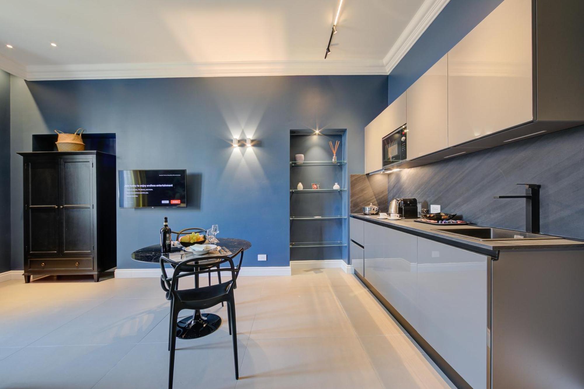 Seven Suites Apartments - Via Matteotti 178 Сан Ремо Екстериор снимка