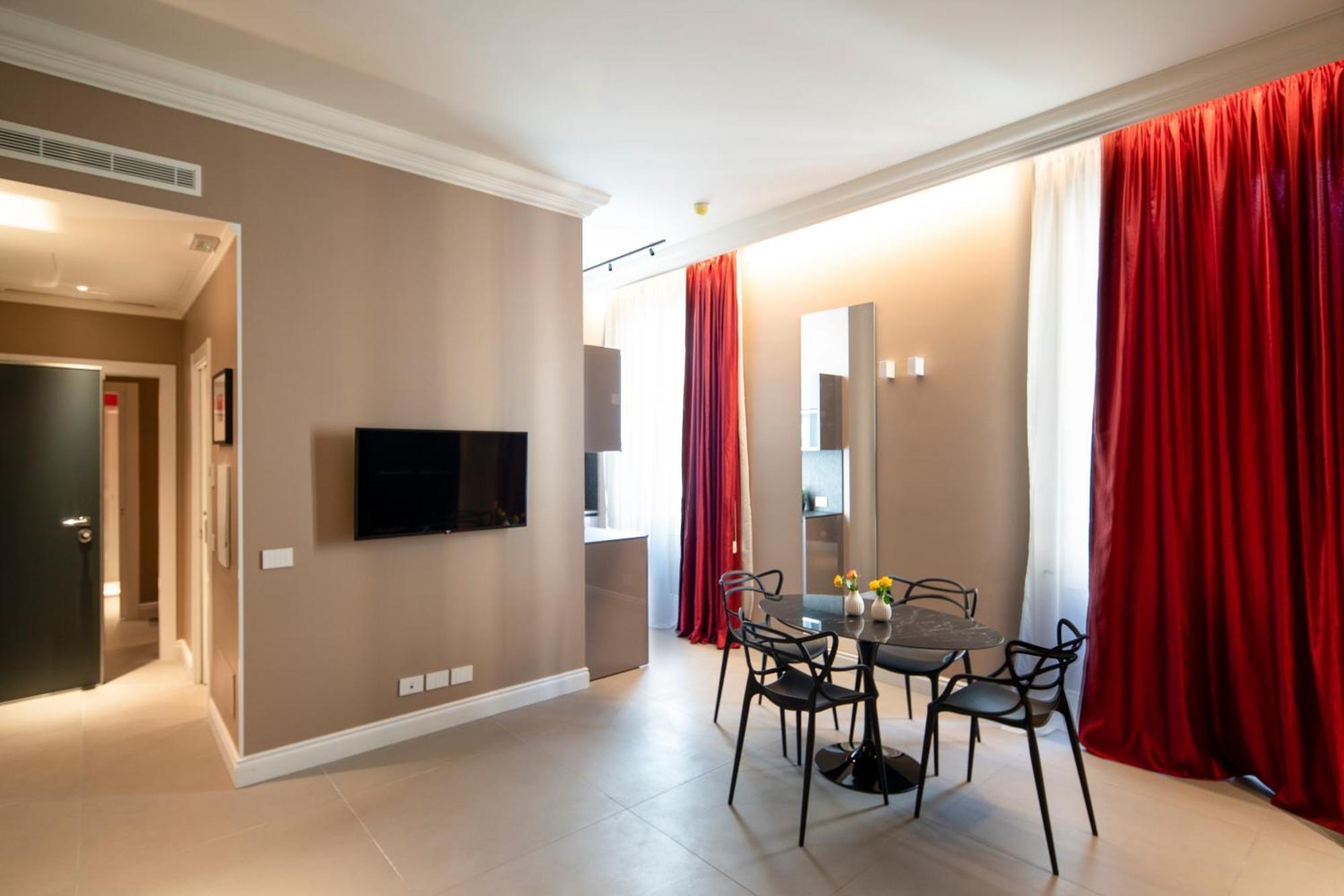 Seven Suites Apartments - Via Matteotti 178 Сан Ремо Екстериор снимка